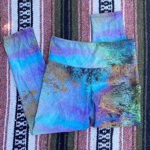Onzie capri leggings